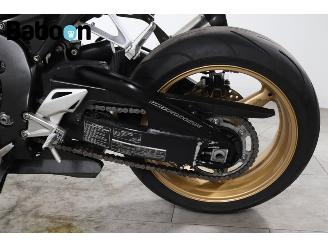 Honda CBR 1000 RR Fireblade picture 18