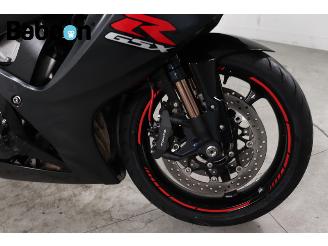 Suzuki  GSX-R 750 picture 15