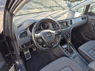 Volkswagen Golf Sportsvan 1.2 tsi connected series picture 12