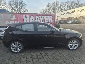 BMW 1-serie 116i picture 2