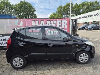 Hyundai I-10 1.2 PLUS picture 2
