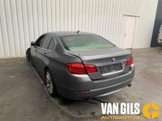 BMW 5-serie 5 serie (F10), Sedan, 2009 / 2016 530i 24V TwinPower Turbo picture 3
