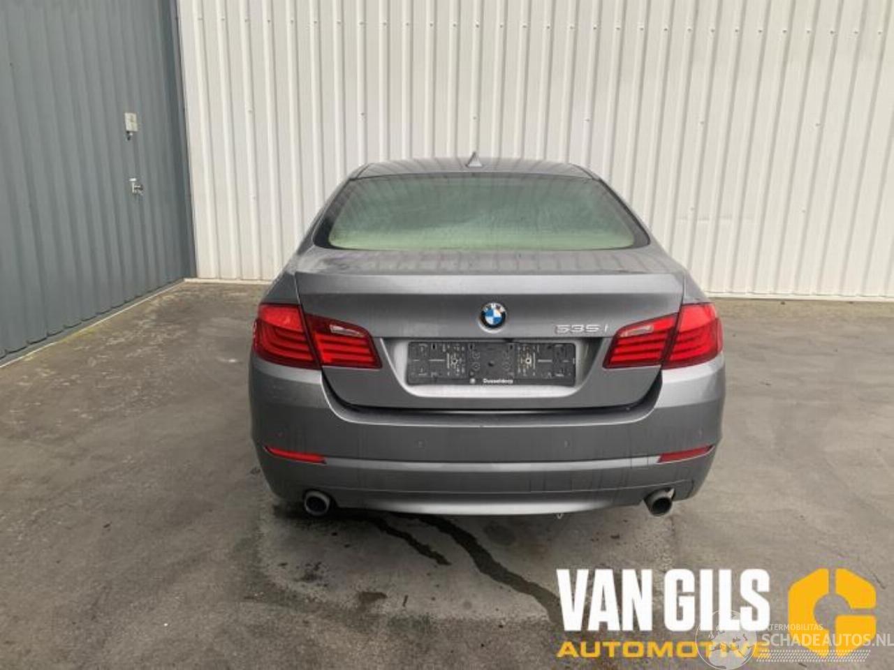 BMW 5-serie 5 serie (F10), Sedan, 2009 / 2016 530i 24V TwinPower Turbo