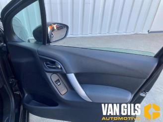 Citroën C3 C3 (SC), Hatchback, 2009 / 2016 1.1 picture 19