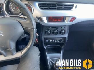 Citroën C3 C3 (SC), Hatchback, 2009 / 2016 1.1 picture 12
