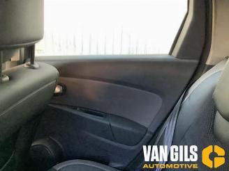 Renault Clio Clio IV Estate/Grandtour (7R), Combi 5-drs, 2012 / 2021 0.9 Energy TCE 90 12V picture 15