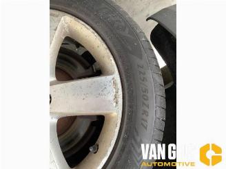 Ford S-Max  picture 13