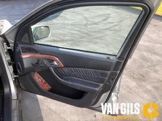 Mercedes S-klasse S (W220), Sedan, 1998 / 2005 3.2 S-320 18V picture 12