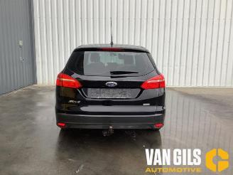 demontáž osobní automobily Ford Focus Focus 3 Wagon, Combi, 2010 / 2020 1.0 Ti-VCT EcoBoost 12V 125 2017/3