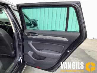 Volkswagen Passat Passat Variant (3G5), Combi, 2014 / 2024 2.0 TDI BiTurbo 16V 4Motion picture 11