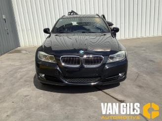 Coche siniestrado BMW 3-serie 3 serie Touring (E91), Combi, 2004 / 2012 318i 16V 2012/3