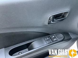 Suzuki Celerio Celerio (LF), Hatchback 5-drs, 2014 1.0 12V Dualjet picture 9