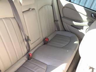 Jaguar X-type 2.5 V6 picture 16