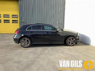 Vrakbiler auto Mercedes A-klasse A (177.0), Hatchback, 2018 / 2026 1.3 A-180 Turbo 16V 2020/7