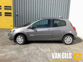 Sloopauto Renault Clio Clio III (BR/CR), Hatchback, 2005 / 2014 1.2 16V TCe 100 2010/8