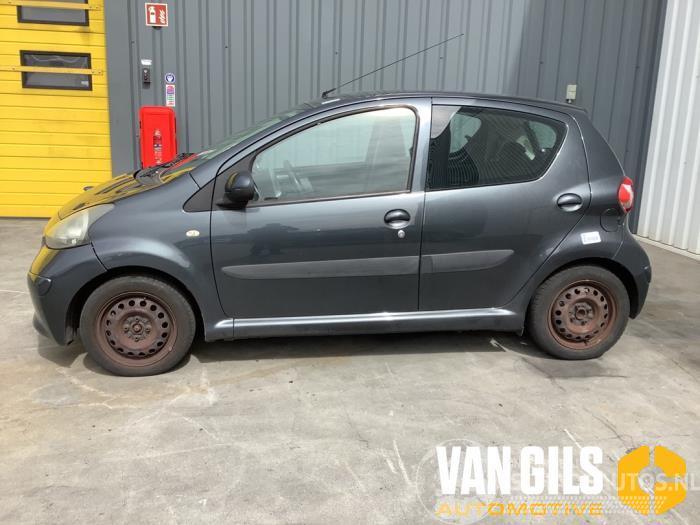 Toyota Aygo Aygo (B10), Hatchback, 2005 / 2014 1.0 12V VVT-i