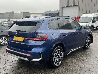 Damaged car BMW iX1 xDrive30 306PK Launch Edition 67 kWh 2024/1