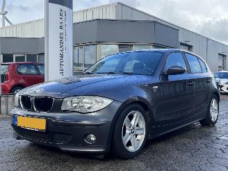 Auto incidentate BMW 1-serie 116i High Executive 2005/10