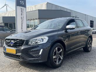 Voiture accidenté Volvo Xc-60 2.0 T5 FWD R-Design AUTOMAAT 2015/8