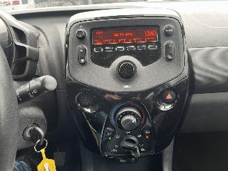 Citroën C1 1.0 VTi Feel picture 16