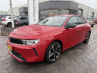 Voiture accidenté Opel Astra 1.2 Elegance 2023/3