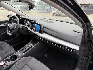 Volkswagen Golf 1.0 eTSI Life Business picture 14