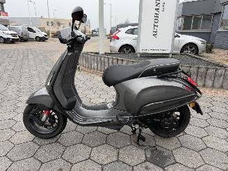 Schade scooter Vespa  Sprint 4T Sport 2018/2