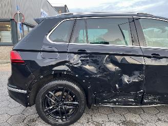 Volkswagen Tiguan 2.0 TSI 4Motion Highline Business R picture 9