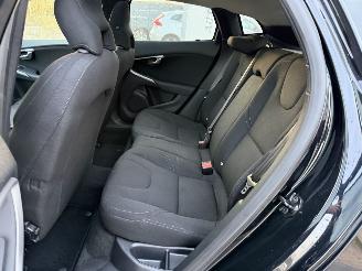 Volvo V-40 1.6 D2 R-Design picture 12