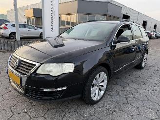 Coche accidentado Volkswagen Passat Variant 2.0 FSI Comfortline Business 2007/10