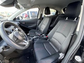 Mazda 2 1.5 e-SkyActiv-G 90 Homura picture 14