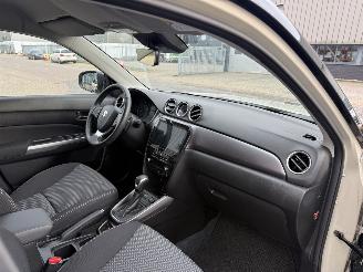 Suzuki Vitara 1.5 Hybrid Select picture 15