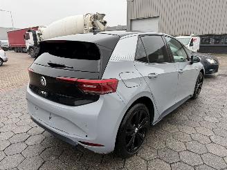 Volkswagen ID.3 First Plus 58 kWh picture 4