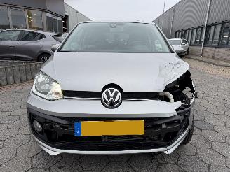 Volkswagen Up! 1.0 BMT high up! picture 2