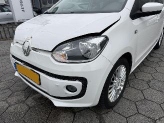 Volkswagen Up! 1.0 high up! BlueMotion picture 15