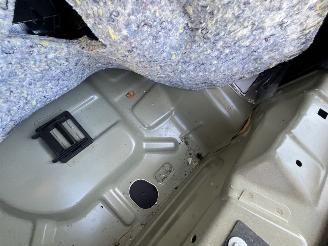 Peugeot 208 1.5 BlueHDi picture 12