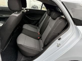 Hyundai I-20 1.0 T-GDI Comfort picture 10