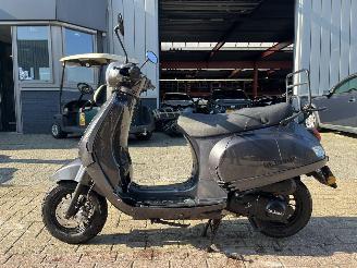Schade scooter La Souris  Sourini 2020/4