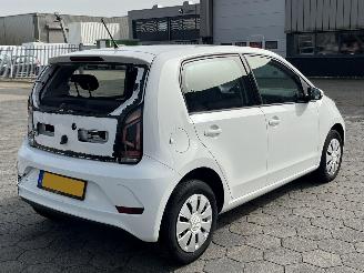 Volkswagen Up! 1.0 picture 4