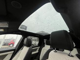 Land Rover Discovery Sport 1.5 P300e PHEV Dynamic HSE picture 17