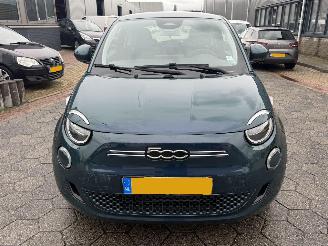 Fiat 500E Urban 42 kWh picture 2