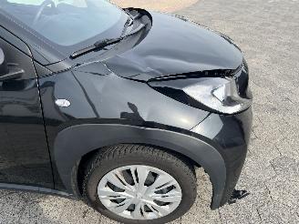 Toyota Aygo X 1.0 VVT-i MT Play picture 10