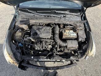 Kia Ceed 1.0 T-GDi DynamicLine picture 12