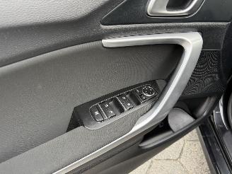 Kia Ceed 1.0 T-GDi DynamicLine picture 10