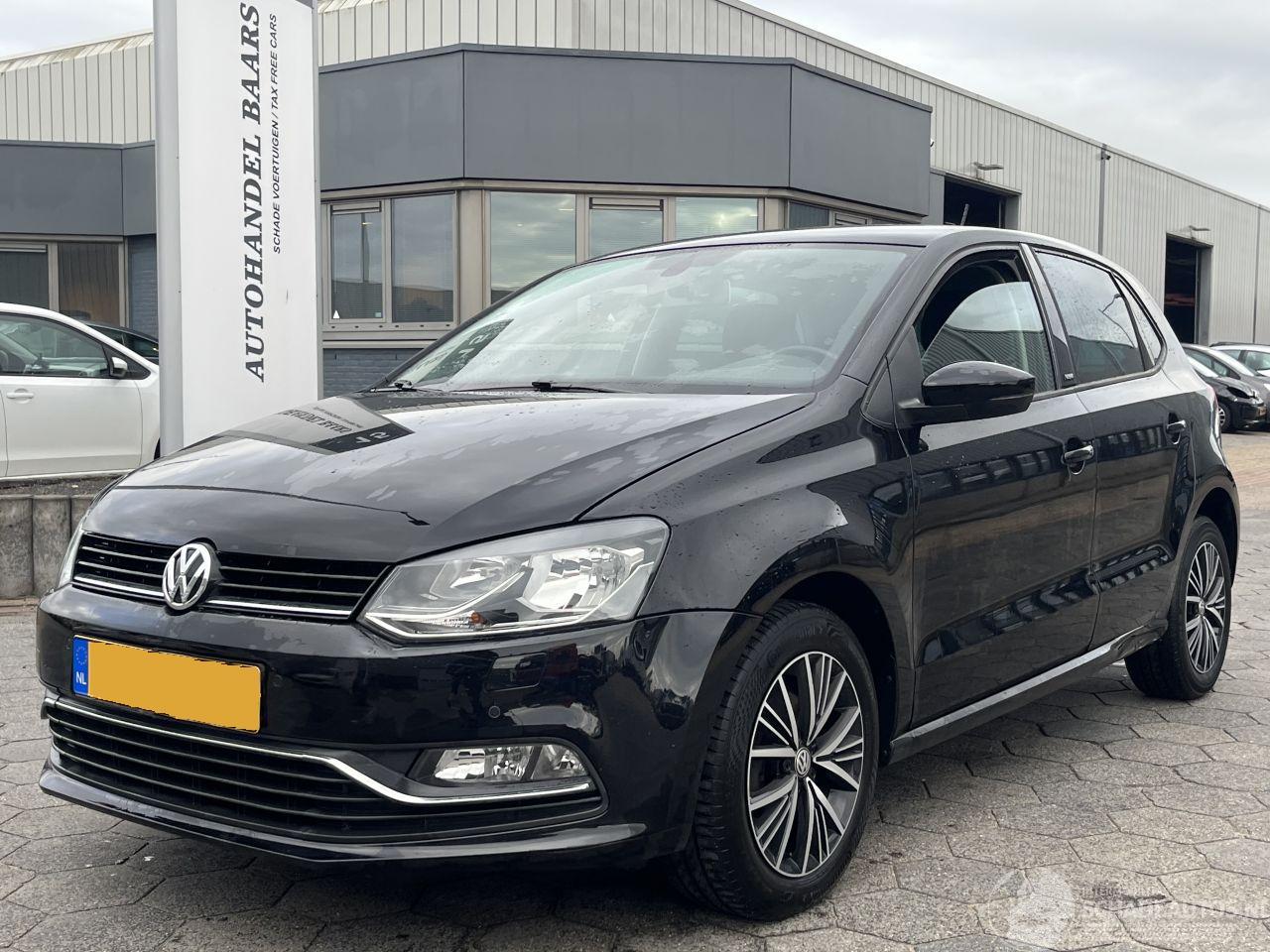 Volkswagen Polo 1.0 Comfortline Business R