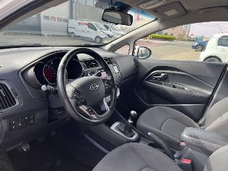Kia Rio 1.2 CVVT Super Pack picture 13
