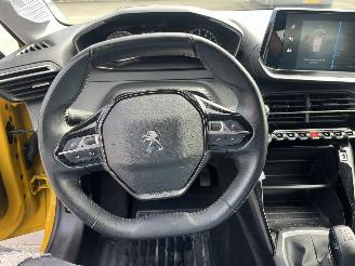 Peugeot 208 1.2 PureTech Active picture 16