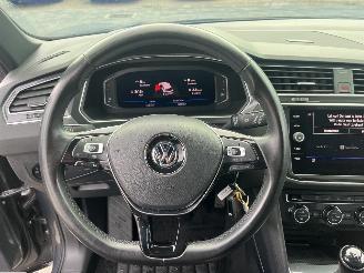 Volkswagen Tiguan 1.5 TSI R-line NAP picture 17