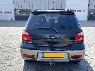 Mitsubishi Outlander 2.0 Invite plus picture 5