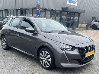 Peugeot 208 1.2 PureTech Active picture 3